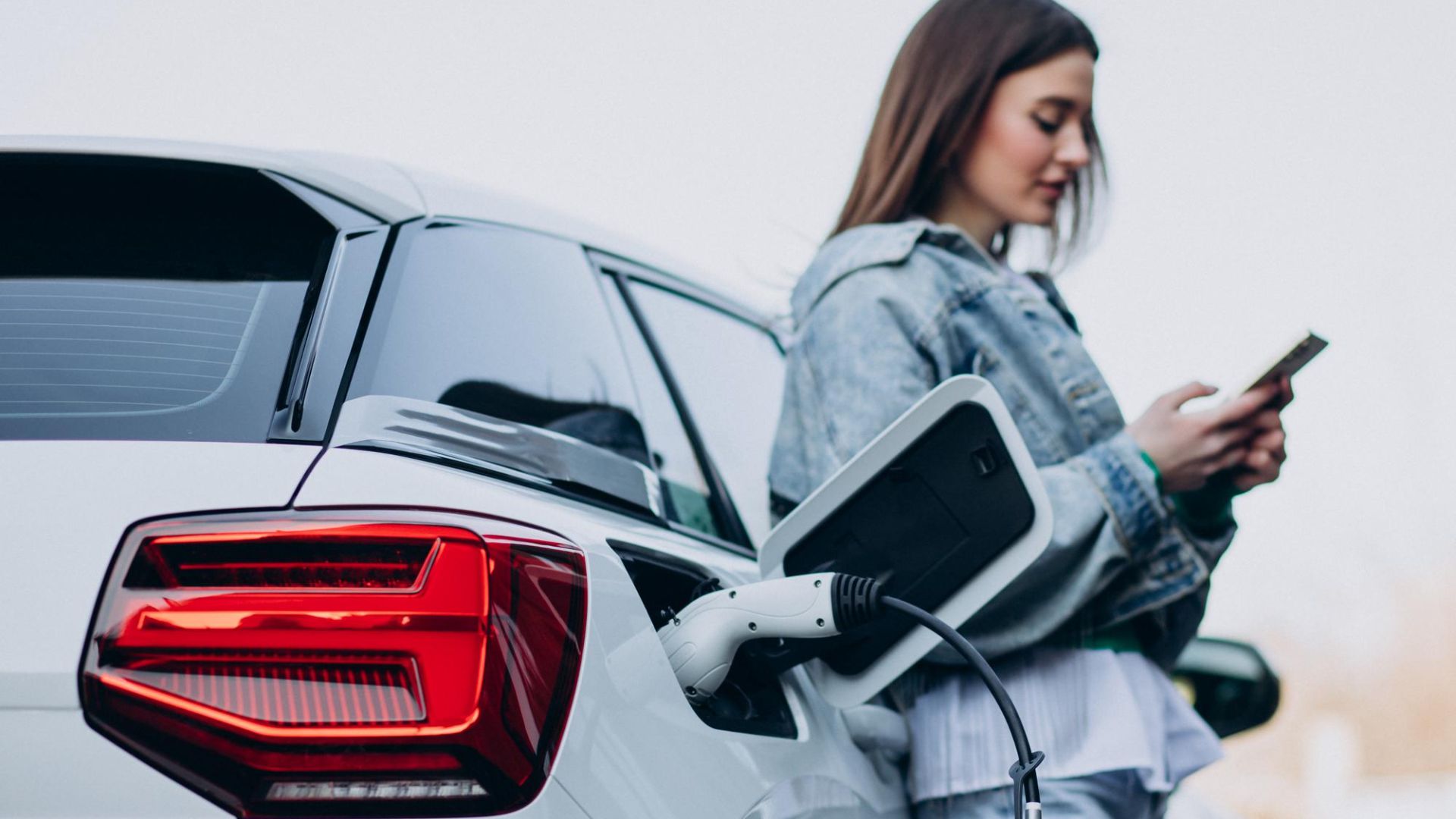 rastreamento veicular carros eletricos seguranca monitoramento veiculo eletrico